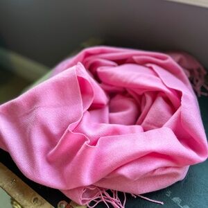 Nordstrom Tissue Weight Wool & Cashmere Scarf (pink)